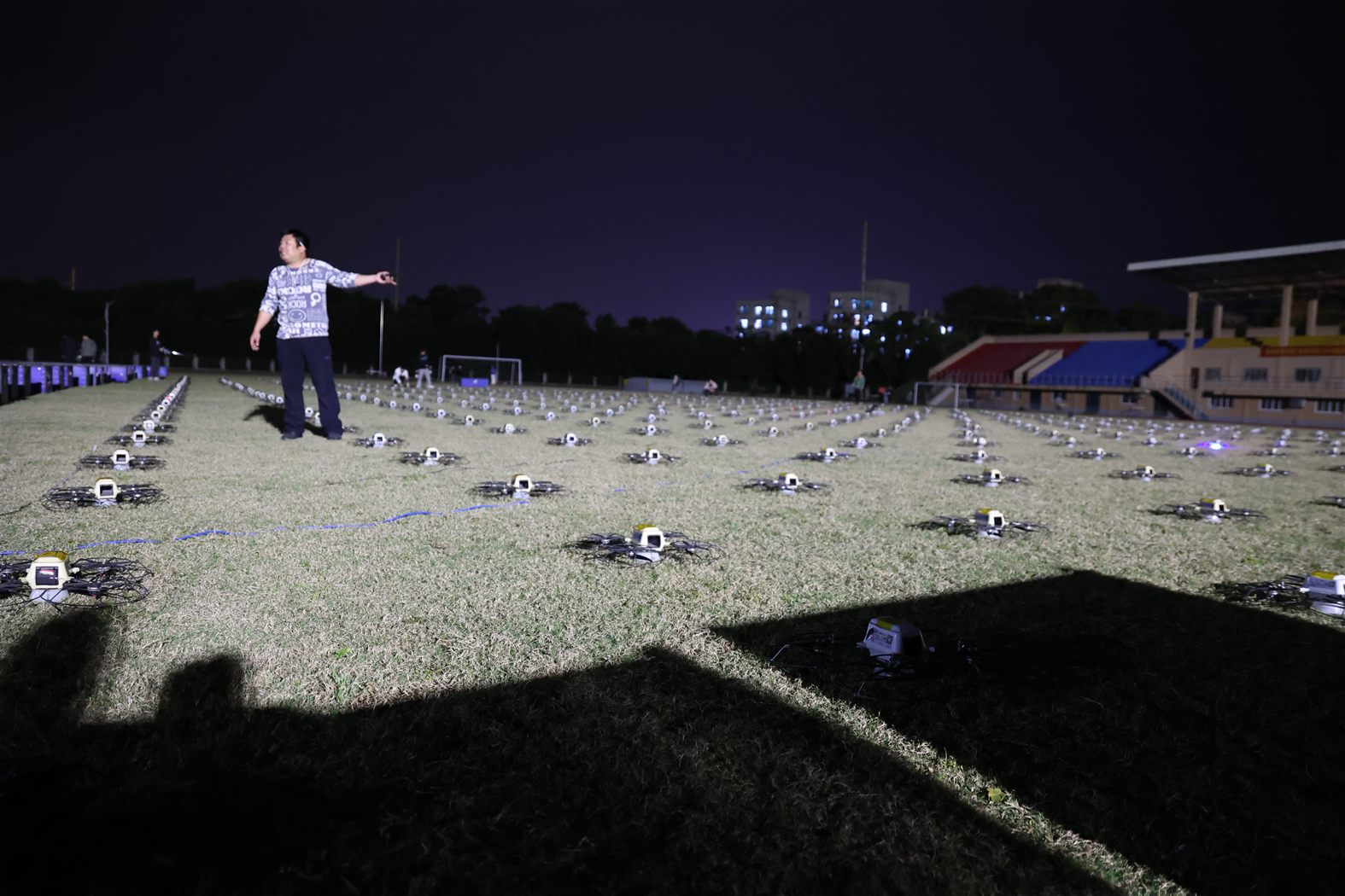 Wide preflight ground grid